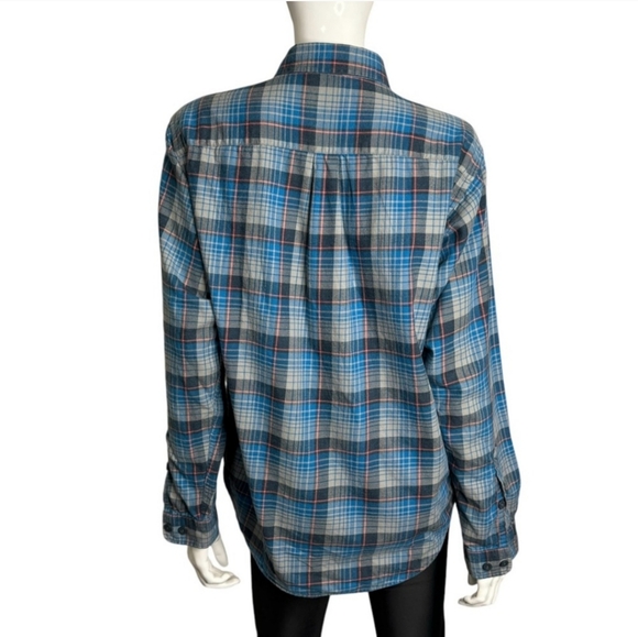 Patagonia Men's Blue Plaid Long Sleeved Button Down Shirt, Size Small - Picture 3 of 7